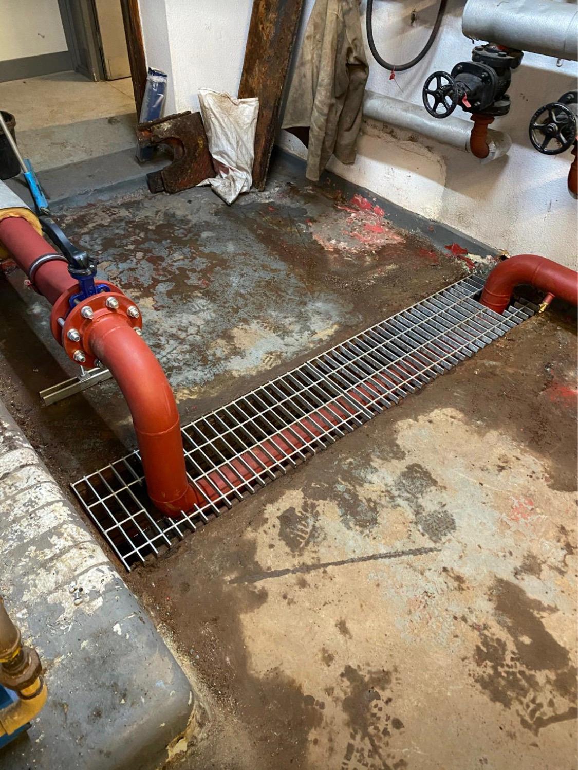 Corroded 100mm LPHW Pipework Replacement at Southall Police Station